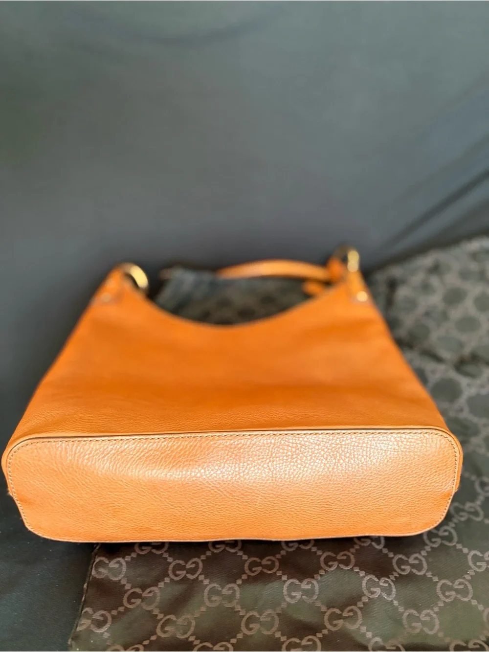 Vintage Gucci GG Ring Handle Small Hobo Bag Tan Leather Y2K
